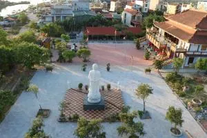 Lavender Hotel - Ðộng Hỏi