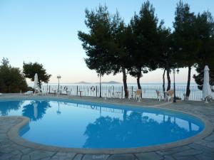 Milia Bay Hotel Apartments Alonissos Greece