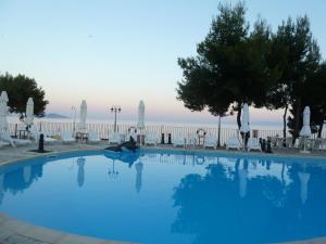 Milia Bay Hotel Apartments Alonissos Greece