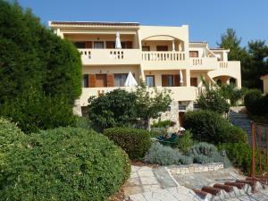 Milia Bay Hotel Apartments Alonissos Greece