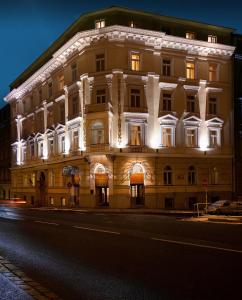 Hotel Kinsky Fountain