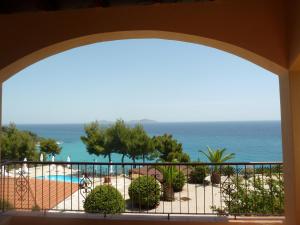 Milia Bay Hotel Apartments Alonissos Greece