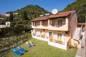 Odysseus Apartments By Hotelius - Kamára