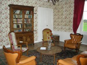 B&B / Chambres d'hotes CHATEAU DE CHAVANNES : photos des chambres