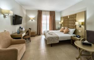 Moon Dreams Torremolinos - Adults Recommended