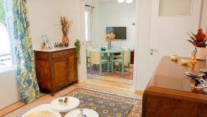 Comfortable Apartment in Kallithea by Athenian Homes