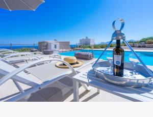 Red Rock Villa Sea View & Infinity Pool