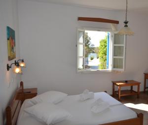 Double Room with Side Sea View