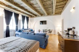 Charles Bridge Royal Apartments - Castle District