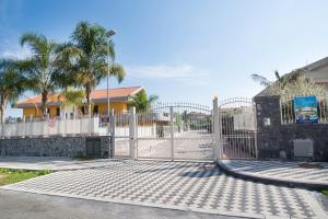 One-Bedroom Apartment (4 Adults) room in Villa Galati Resort