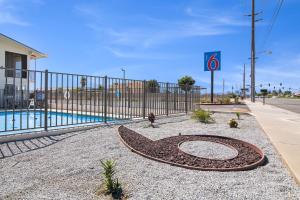 Motel 6 - Moreno Valley - Riverside March Air Base