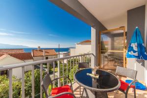 3 star apartman Apartments by the sea Brist, Makarska - 11078 Brist Hrvatska