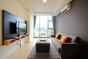 2BR Pancoran LAvenue Apartment Great Facility By Travelio