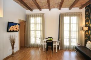 Apart-Suites Hostemplo