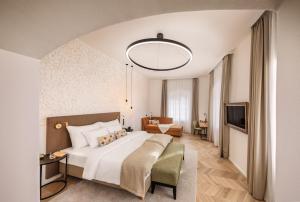 Deluxe Double Room room in Hotel OLDINN