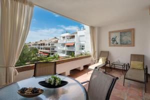 3016 Las Canas beach, first line beach Marbella golden mile