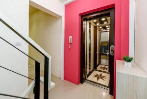 happiness station bandb