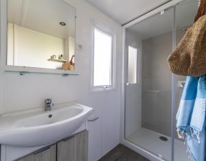 Campings Camping Paradis Le Pearl : photos des chambres