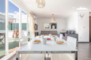 FUN BUILDING DUPLEXES by HOMEABOUT