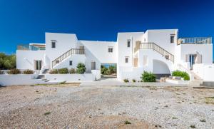 Milia Gi Suites Milos Greece