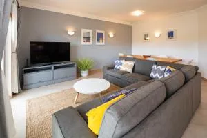 Luxury apartment with free use of pool, gym and spa - Pedra Alçada