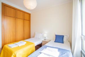 FLH Funchal Modern Apartment with Pool