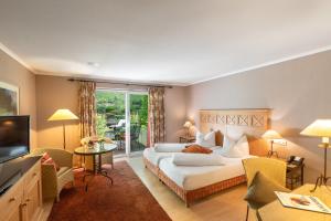 Comfort Double Room with Garden View room in Romantik Hotel Residenz am See