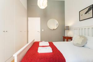 FLH Graça Spacious Flat