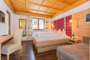 Quadruple Room room in Hettlerhof