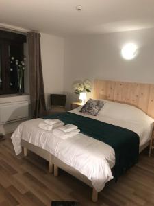 B&B / Chambres d'hotes Les Chambres du Haut-Koenigsbourg : photos des chambres