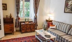 A Happy Stay at Edem Beach by Athenian Homes