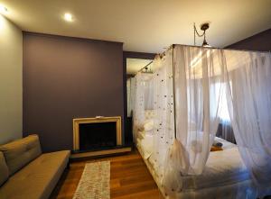 Sophias Penthouse Apartment With Jacuzzi and Acropolis View From Big Terrace