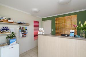 Tin Can Bays Sleepy Lagoon Motel