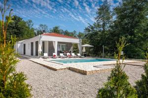 Ferienhaus Villa Sofia Santalezi Kroatien