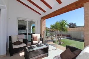 Frederique by Aguilarent