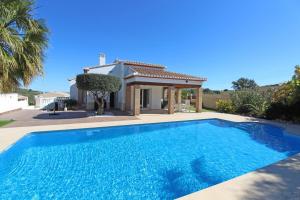 Frederique by Aguilarent