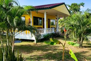 Country Lake Nature Lodge