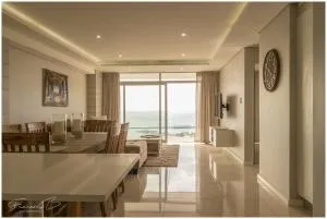 View @ The Bay Apartments - Linkside