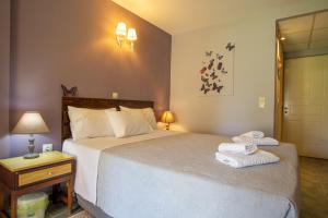 Tellis Holiday Rooms