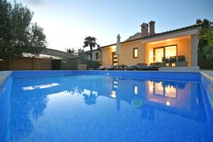 Charming villa Natali with private pool in Pula