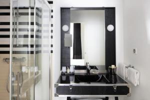 Hotels Le 123 Sebastopol - Astotel : photos des chambres