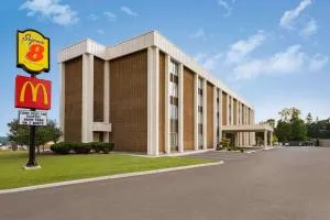 Super 8 by Wyndham Liverpool/Syracuse North Airport - Baldwinsville