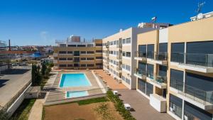 Two Bedroom Stylish Central Tavira Apartment.