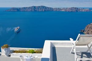 Cliff Side Suites Santorini Greece