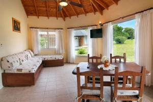 Solar Encantado Cabañas & Chalet