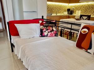 The Metropolis Residence Rhodes