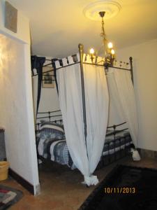 B&B / Chambres d'hotes Chateau des Aiguilles : photos des chambres