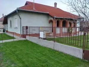 Diófás Vendégház Mórahalom - Zákányszék