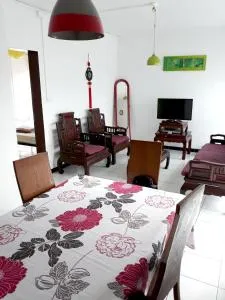 Appartement charmant à Saint-Denis, 46 m², parking inclus. - 圣丹尼斯