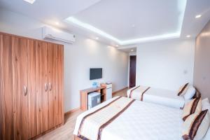 Sky hotel 390 QUang Trung Thành phố Uông Bí tỉnh Quảng Ninh